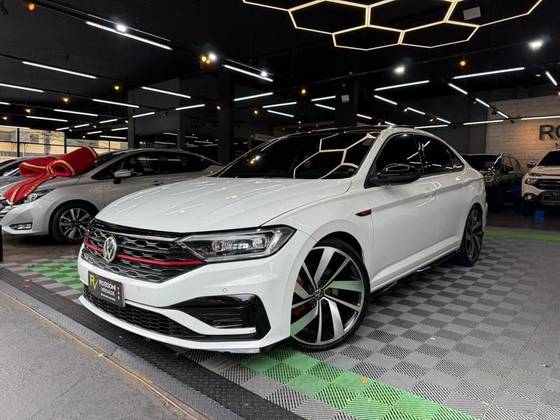 VOLKSWAGEN JETTA 2.0 350 TSI GASOLINA GLI DSG